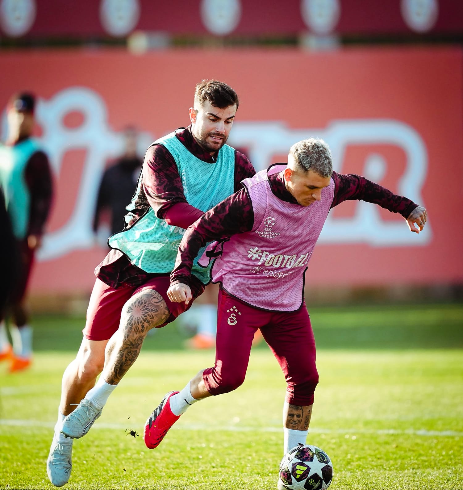 Post #3402 by Galatasaray on DeHub