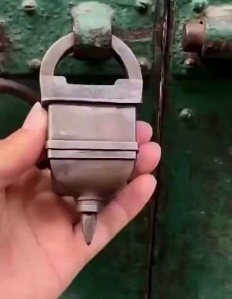 Puzzle Lock — a video by Viral Central on DeHub