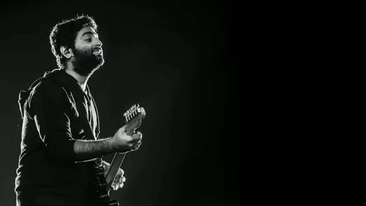 Khamoshiyan 🎵 { Lyrics} — a video by Sherdil on DeHub