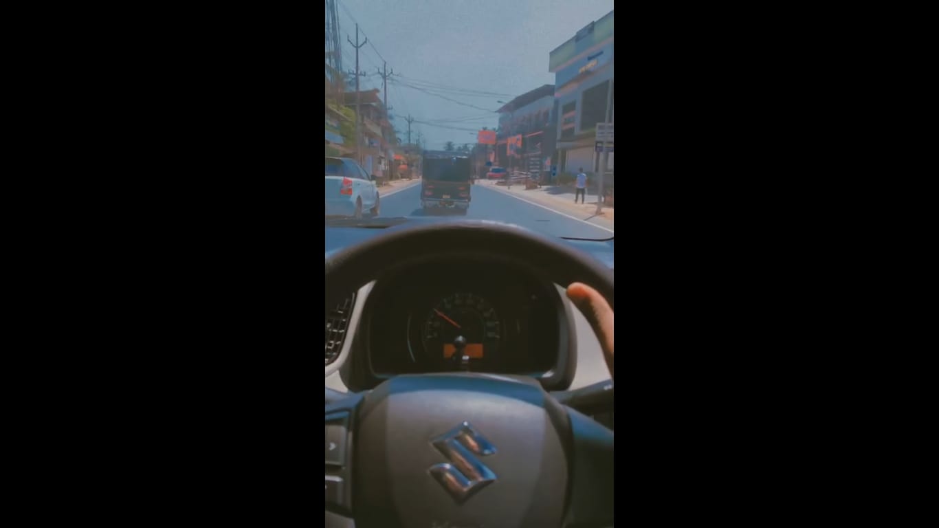 Driving On Sunny Day — a video by Muneer on DeHub