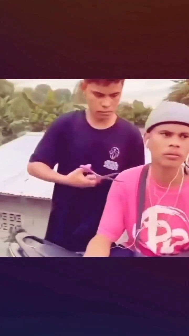 Video #4976 by LOLFactory on DeHub