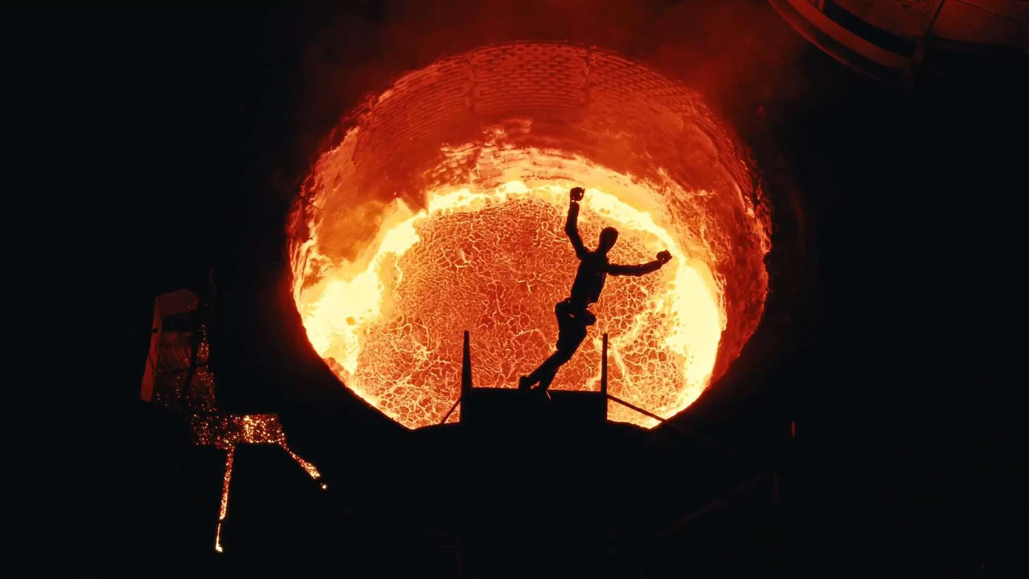 What you're seeing isn't a scene from Terminator, it's real Figure AI robots committing "suicide" in molten steel 😱